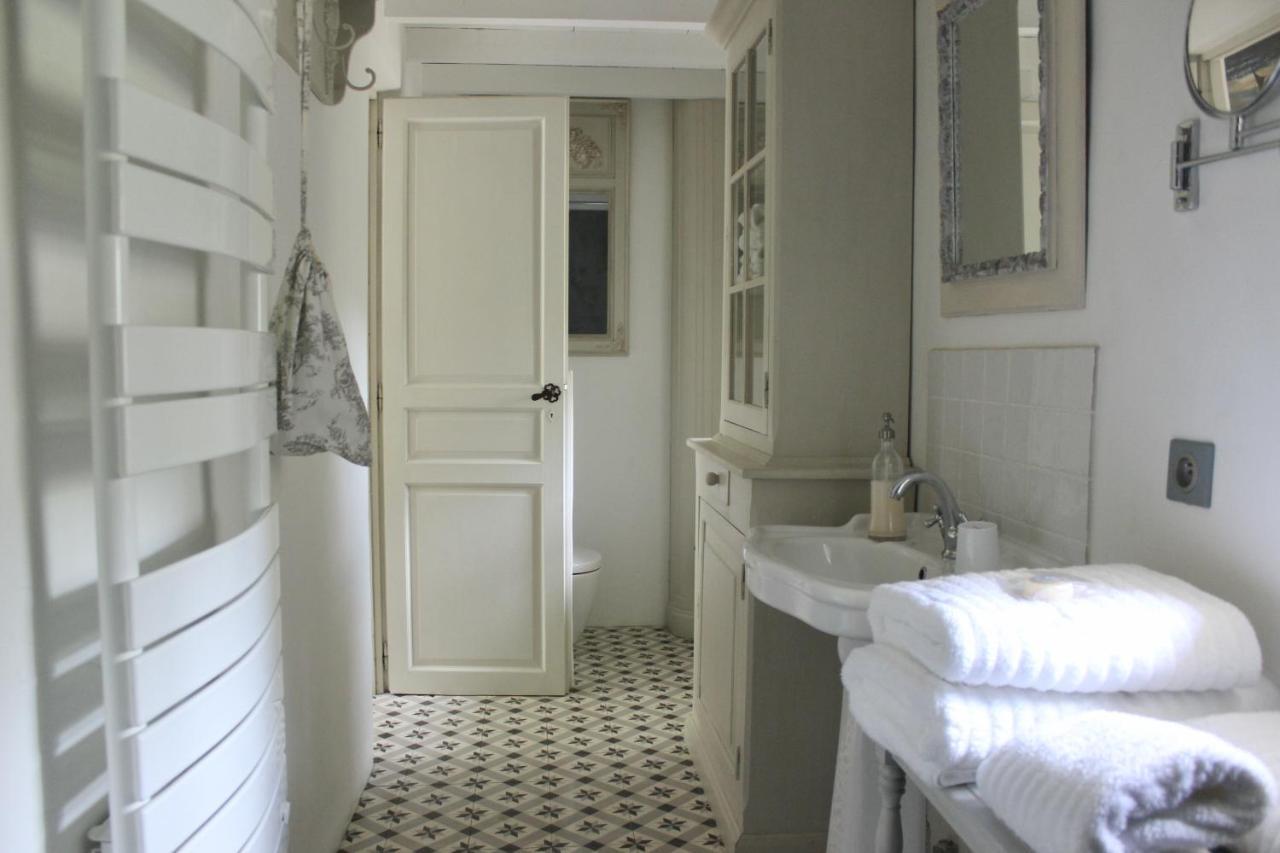 Mas De Rique Hotel Saint-Étienne-du-Grès Kültér fotó